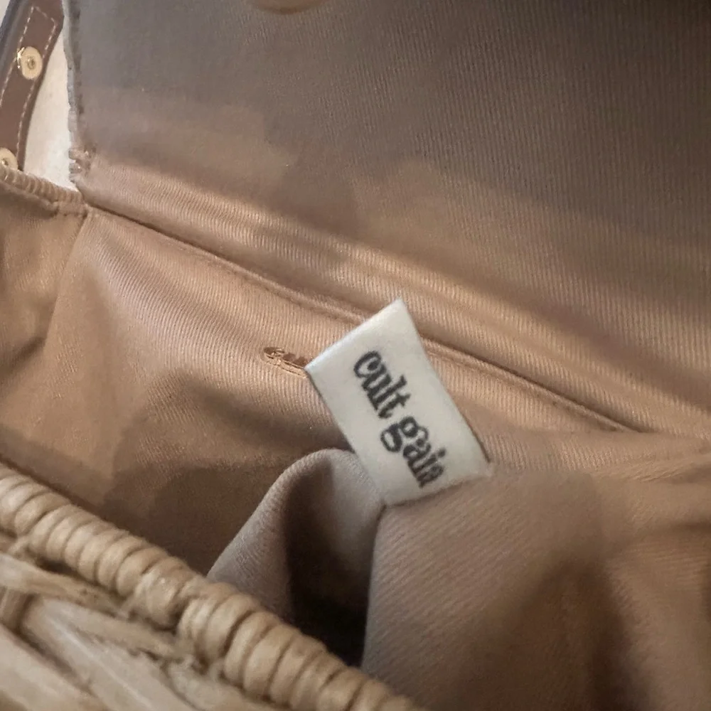 Cult Gaia Sybil Crossbody Bag - Picture 9 of 9